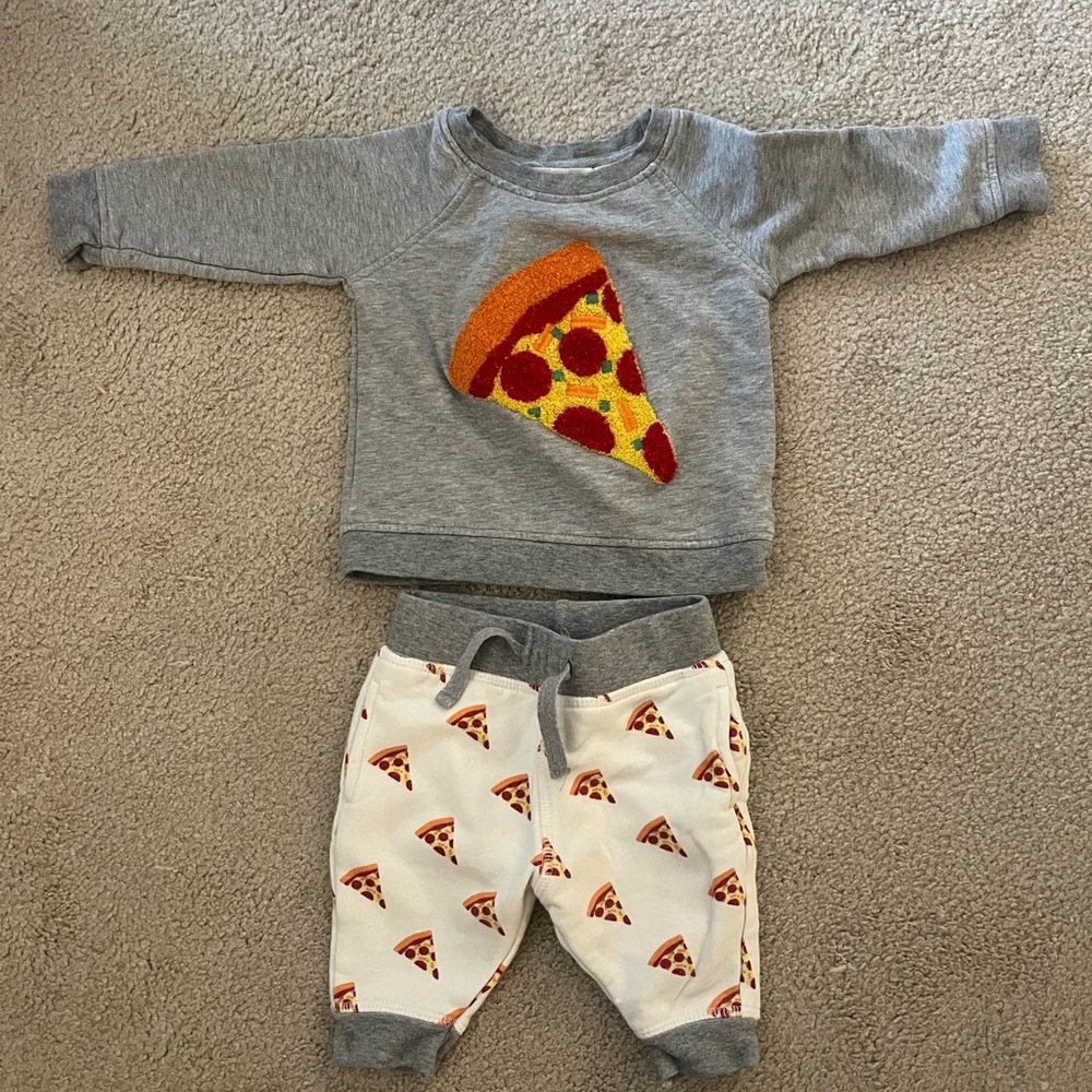 Gray Pizza Sweatshirt and White Pizza Pants Set
